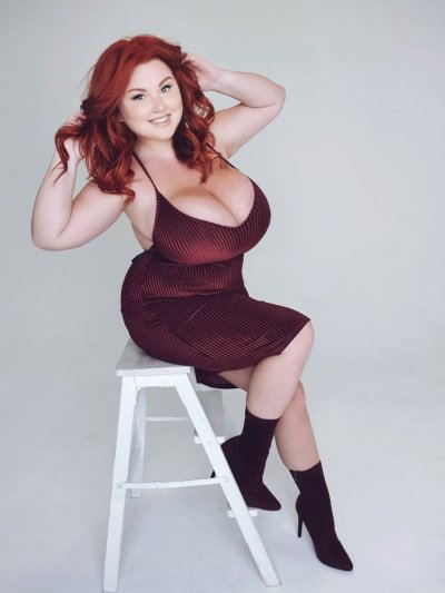 Watch AlenaOst💣's leaked NSFW photo on TwXstars