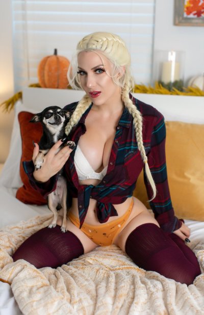 Watch Kristen Hughey's leaked NSFW photo on TwXstars