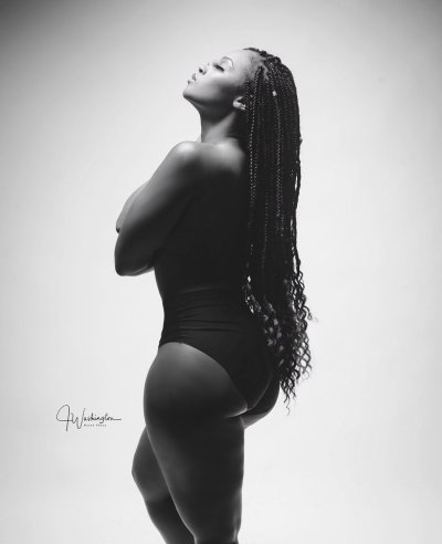 Watch .'s leaked NSFW photo on TwXstars