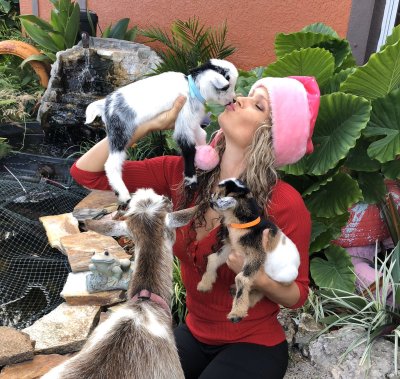 Watch Prinzzess Felicity's leaked NSFW photo on TwXstars