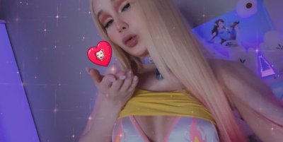 Watch Blondelashes19's leaked NSFW photo on TwXstars