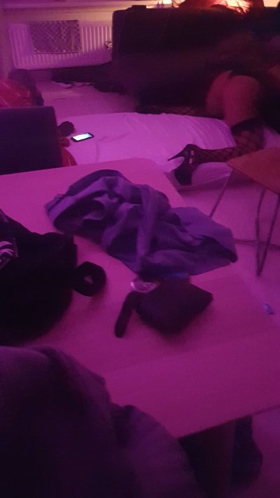 Watch 𝔻𝔸ℝℝ𝔼𝕃𝕃 𝔻𝔼𝔼ℙ𝕊's leaked NSFW photo on TwXstars