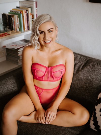 Watch cherryd27's leaked NSFW photo on TwXstars