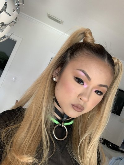 Watch Lulu Chu's leaked NSFW photo on TwXstars