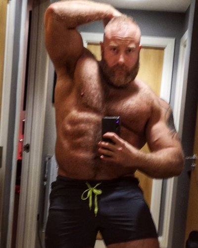 Watch vikingmusclebear's leaked NSFW photo on TwXstars