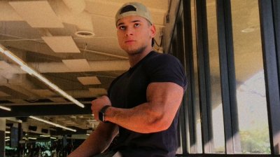 Watch Yosuf's leaked NSFW photo on TwXstars