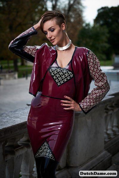 Watch DutchDame ®'s leaked NSFW photo on TwXstars