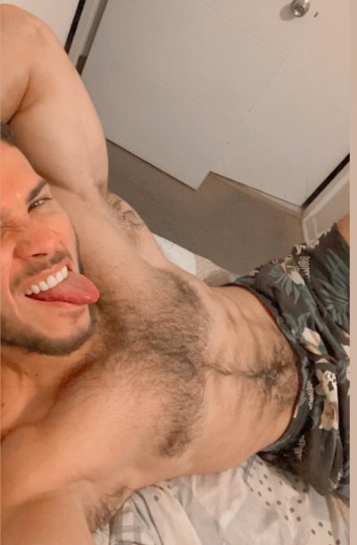 Watch Joseph De Sousa 🐺's leaked NSFW photo on TwXstars