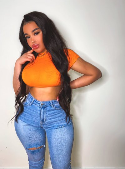 Watch Giselle Lynette's leaked NSFW photo on TwXstars