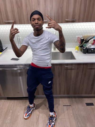 Watch Vontee's leaked NSFW photo on TwXstars