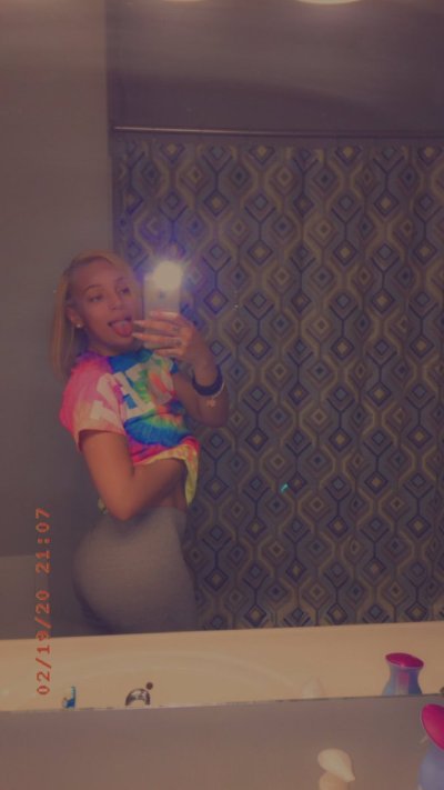 Watch Lambo's leaked NSFW photo on TwXstars