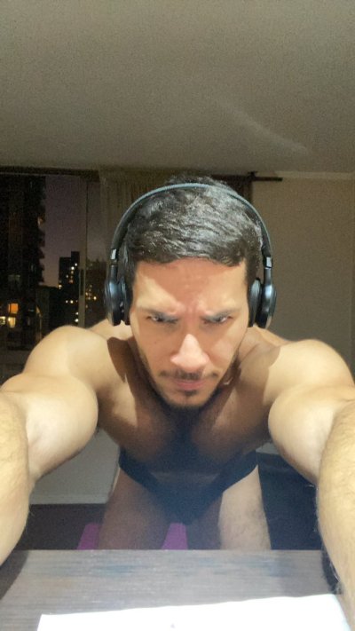 Watch Joseph De Sousa 🐺's leaked NSFW photo on TwXstars