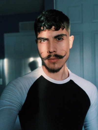 Watch beelzebussy's leaked NSFW photo on TwXstars