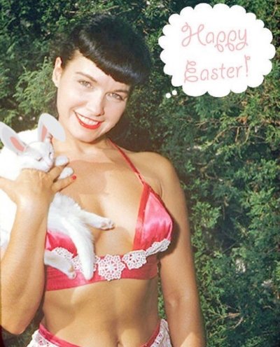 Watch Bettie Page's leaked NSFW photo on TwXstars