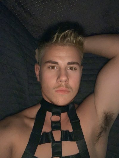 Watch Stephen Dallas's leaked NSFW photo on TwXstars