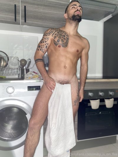 Watch Miky On Fire 🇫🇷🔥(7k)'s leaked NSFW photo on TwXstars