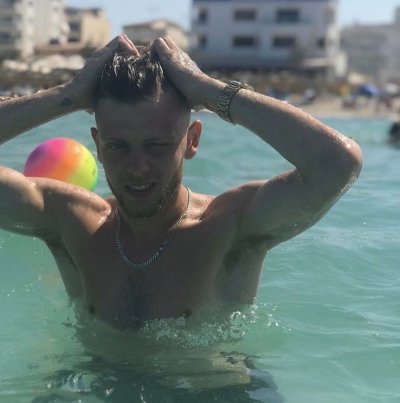 Watch 👑THES̶C̶A̶L̶L̶Y̶K̶I̶N̶G̶👑's leaked NSFW photo on TwXstars