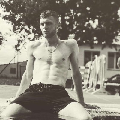 Watch 👑THES̶C̶A̶L̶L̶Y̶K̶I̶N̶G̶👑's leaked NSFW photo on TwXstars