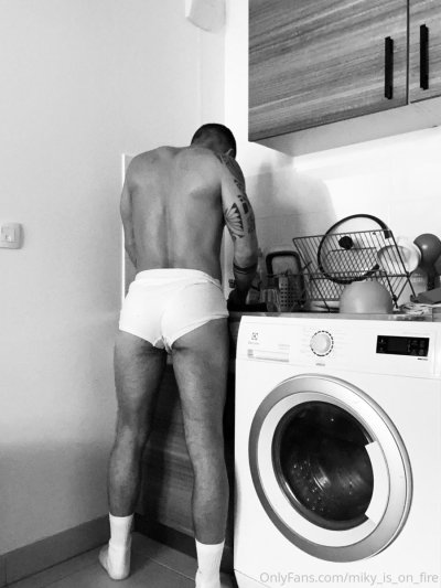 Watch Miky On Fire 🇫🇷🔥(7k)'s leaked NSFW photo on TwXstars