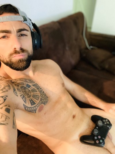 Watch Miky On Fire 🇫🇷🔥(7k)'s leaked NSFW photo on TwXstars