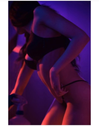 Watch Sapphire Manhattan's leaked NSFW photo on TwXstars