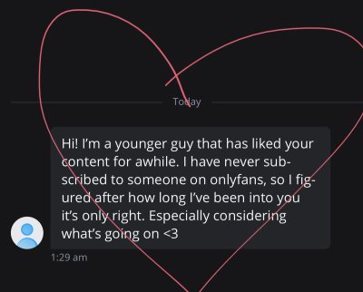 Watch HawtAssMilf's leaked NSFW photo on TwXstars