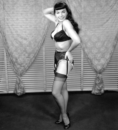 Watch Bettie Page's leaked NSFW photo on TwXstars