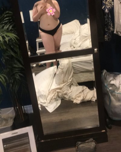 Watch Blair King 🥰 kinda back?'s leaked NSFW photo on TwXstars