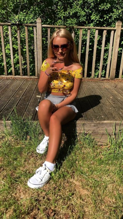 Watch clara's leaked NSFW photo on TwXstars