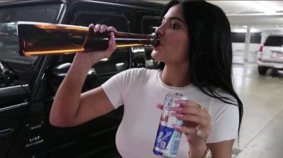 Watch Christina's leaked NSFW photo on TwXstars