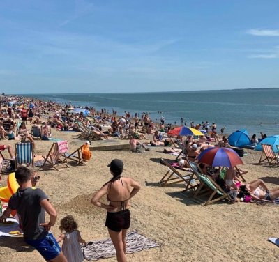 Watch Oyinlola 👑's leaked NSFW photo on TwXstars