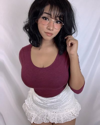 Watch UniqueSora's leaked NSFW photo on TwXstars