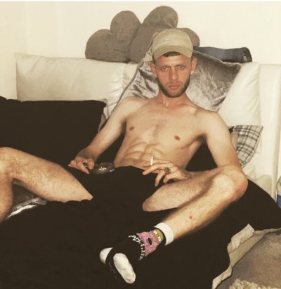 Watch 👑THES̶C̶A̶L̶L̶Y̶K̶I̶N̶G̶👑's leaked NSFW photo on TwXstars