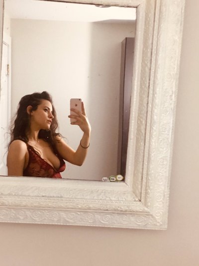 Watch Quinn Finite's leaked NSFW photo on TwXstars