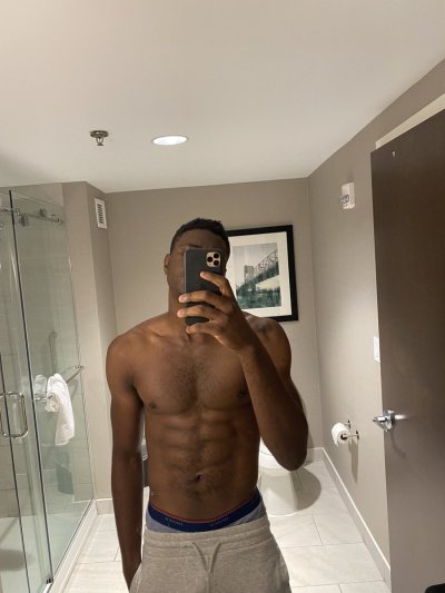 Watch BRIAN MICKEY's leaked NSFW photo on TwXstars