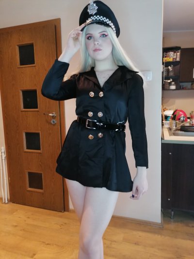 Watch KinkyNavlia's leaked NSFW photo on TwXstars