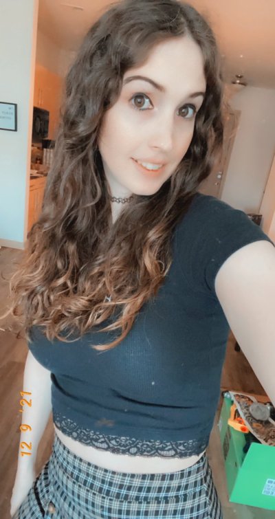 Watch Hannah Lanser🎀✨'s leaked NSFW photo on TwXstars