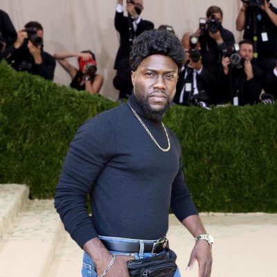 Watch LOL Network's leaked NSFW photo on TwXstars