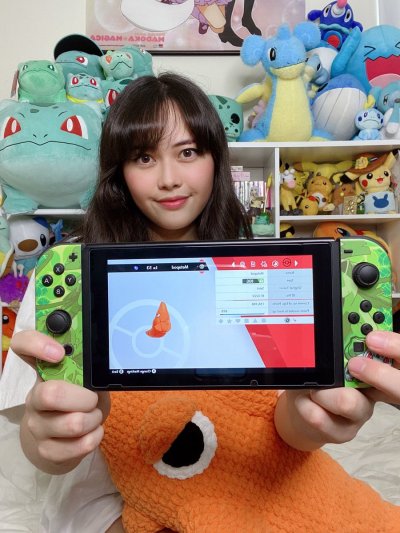 Watch erika 🐜's leaked NSFW photo on TwXstars