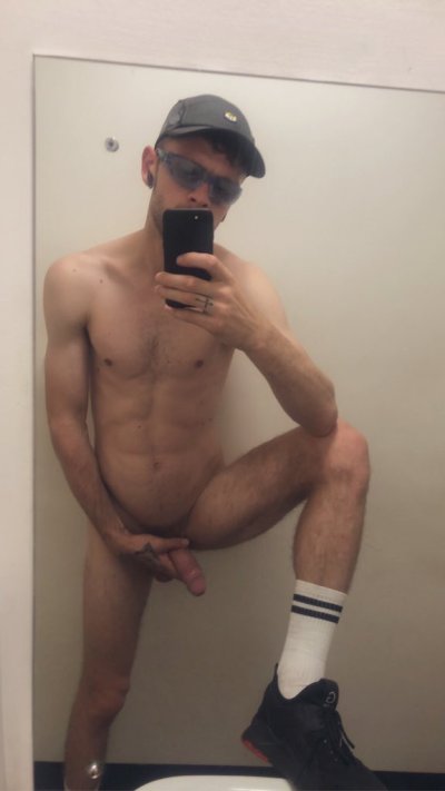 Watch 👑THES̶C̶A̶L̶L̶Y̶K̶I̶N̶G̶👑's leaked NSFW photo on TwXstars