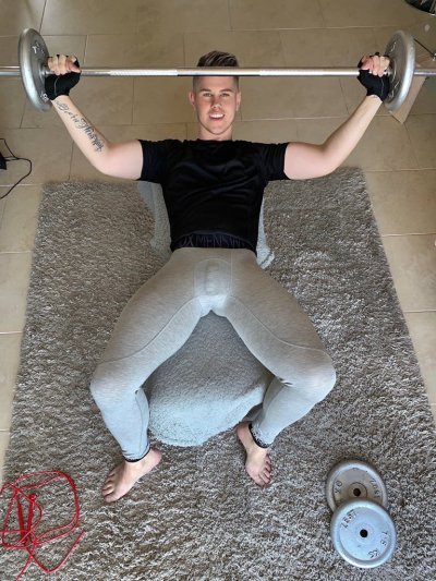 Watch Stephen Dallas's leaked NSFW photo on TwXstars