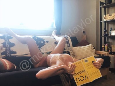 Watch McKenzie 18+🌸's leaked NSFW photo on TwXstars