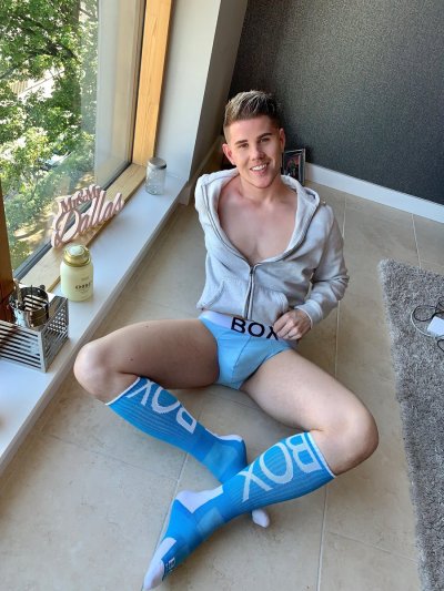 Watch Stephen Dallas's leaked NSFW photo on TwXstars