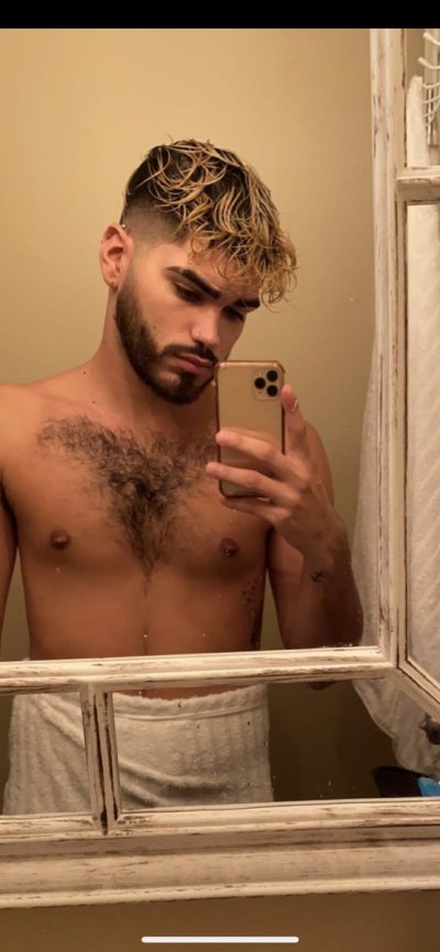 Watch 🥀's leaked NSFW photo on TwXstars