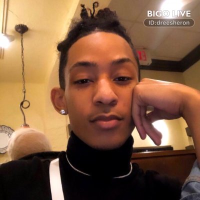 Watch UNA.'s leaked NSFW photo on TwXstars