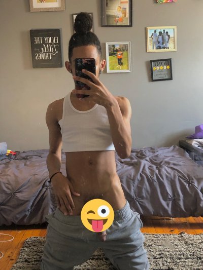 Watch UNA.'s leaked NSFW photo on TwXstars