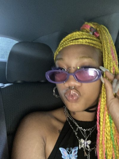 Watch luxxe bucksss's leaked NSFW photo on TwXstars