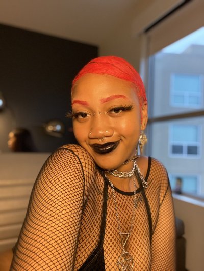 Watch luxxe bucksss's leaked NSFW photo on TwXstars