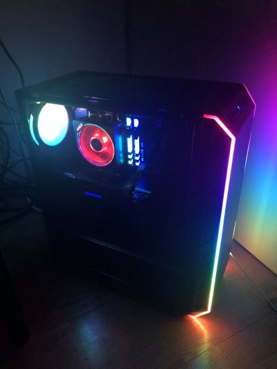 Watch Jordan Kaplan's leaked NSFW photo on TwXstars