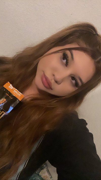 Watch Alice Ashley 🧸's leaked NSFW photo on TwXstars